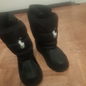 Ralph Lauren polo snow boots size 11 (boys)